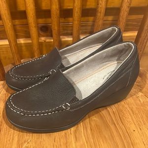 NWO 📦 Eastland Wedge Shoes 👞